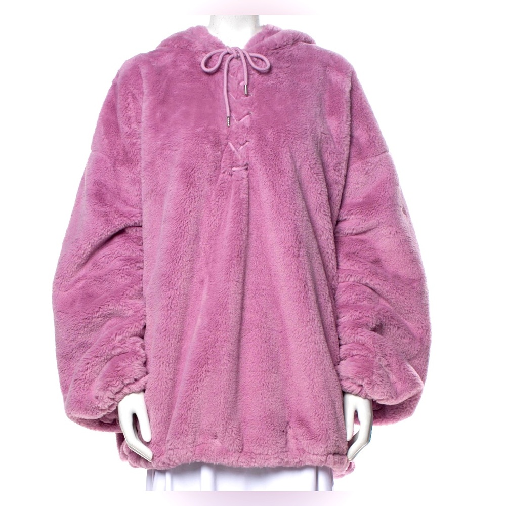House Of Fluff Top, In Excellent Condition